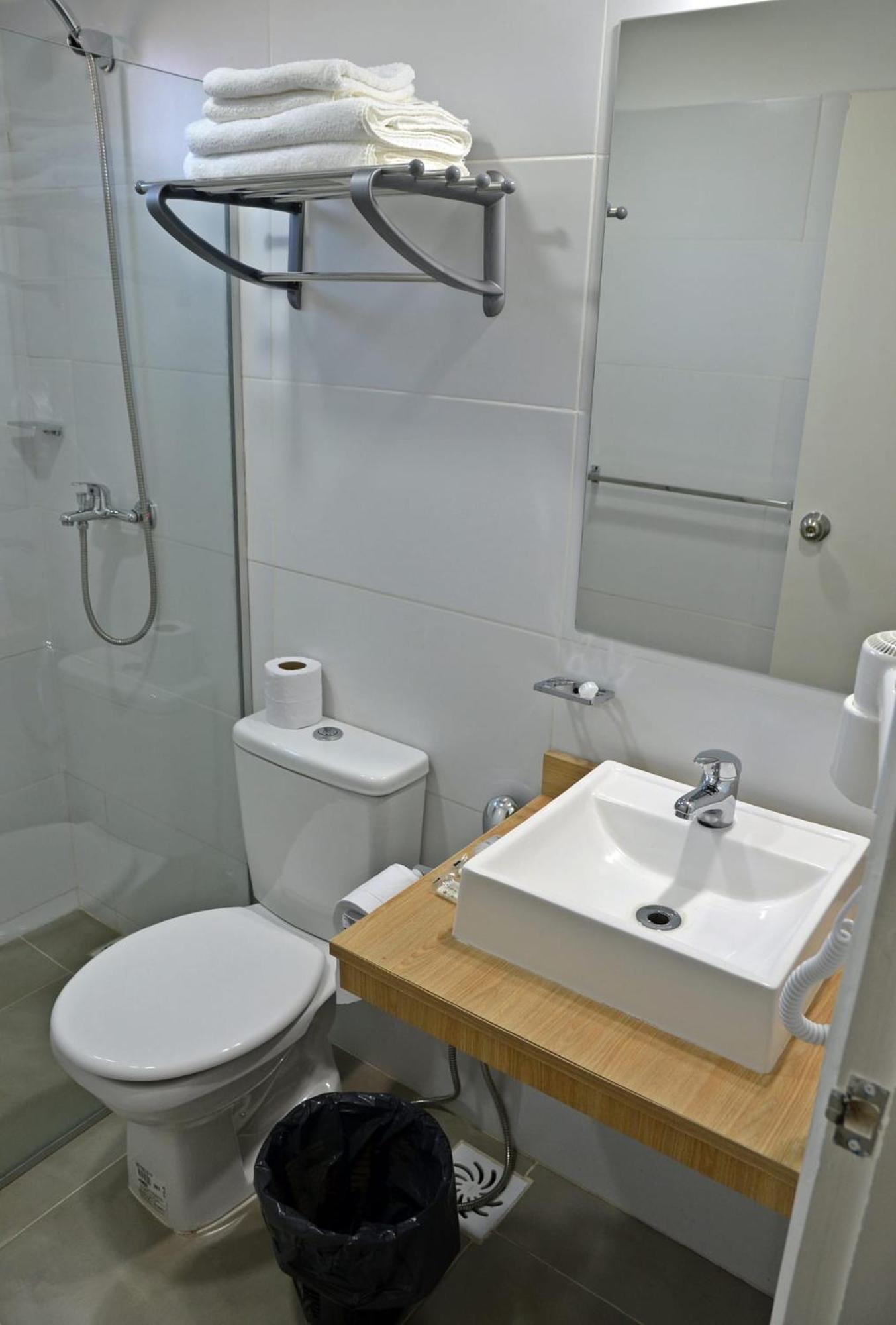 Trinidad Inn Flores Phòng bức ảnh